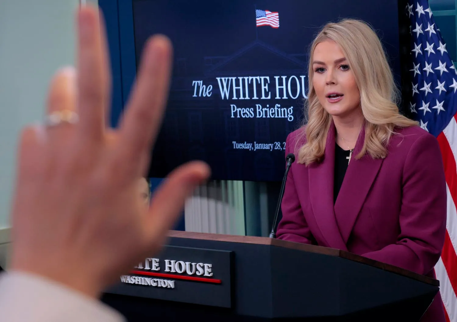 Leavitt brindó una conferencia de prensa en la Casa Blanca hoy por la mañana. 
