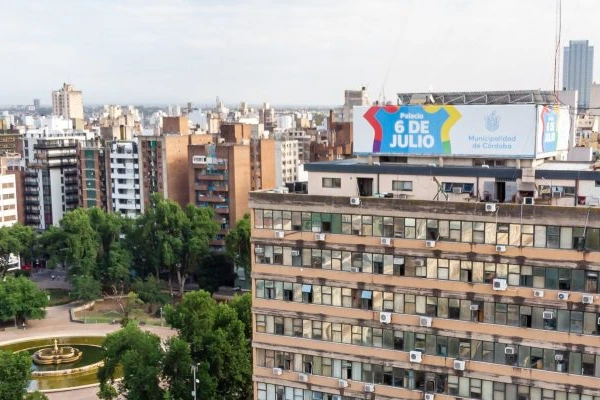 La deuda marca la agenda de la Municipalidad de Córdoba: reperfila vencimientos y busca crédito