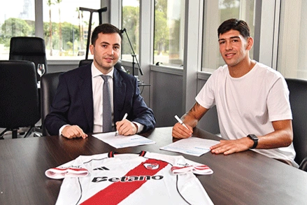 En la previa del Superclásico, Lautaro Rivero extendió su contrato con River