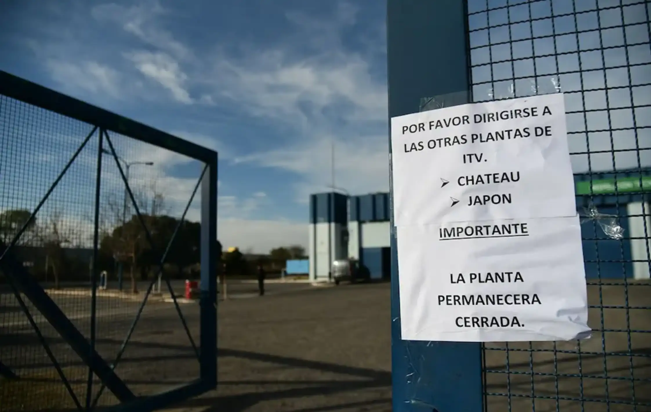 La planta de ITV ubicada en Circunvalación suspendió su atención al público y redirigió a sus usuarios a otras plantas de la ciudad.