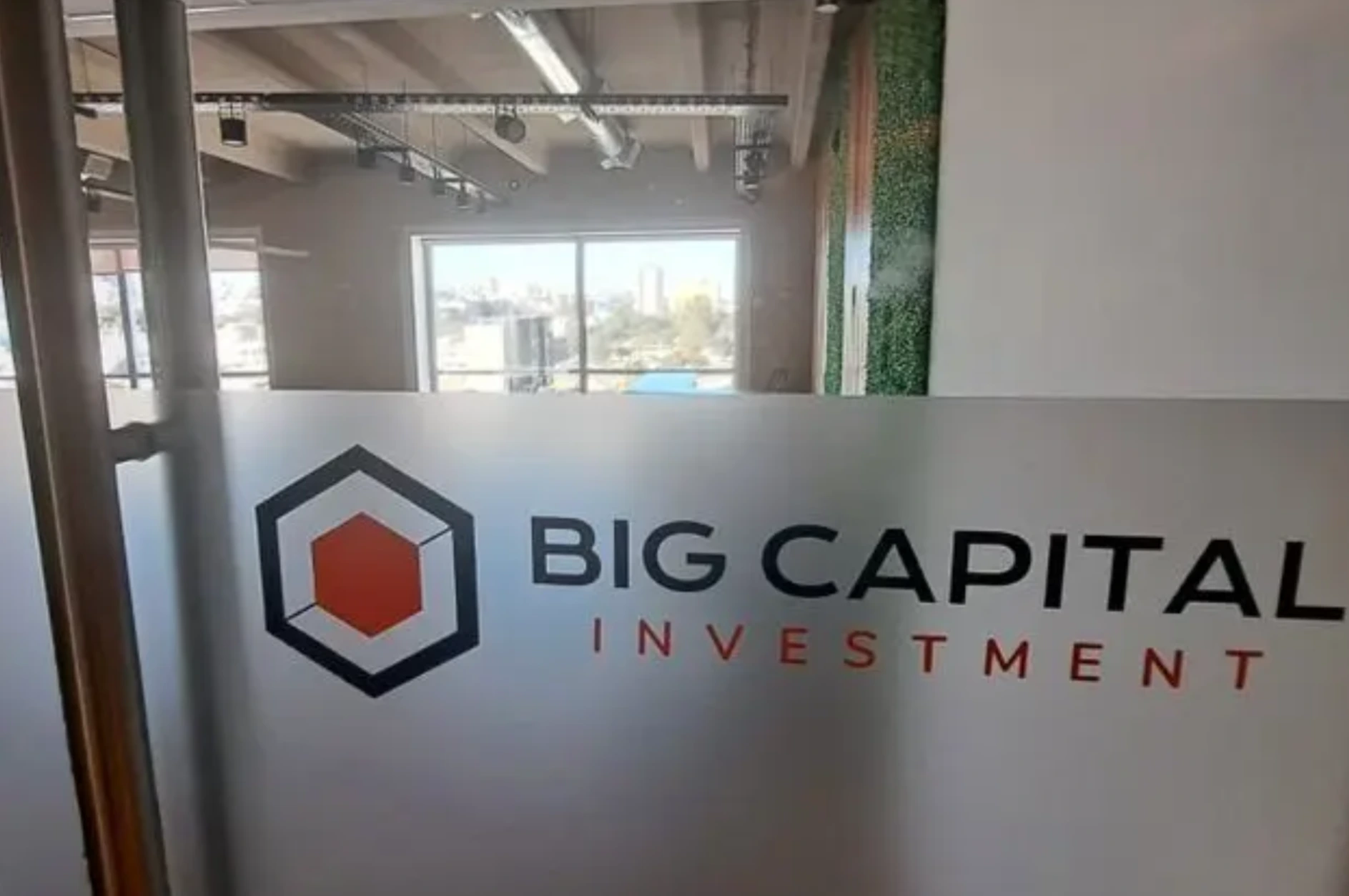 La firma operaba en la torre Capitalinas