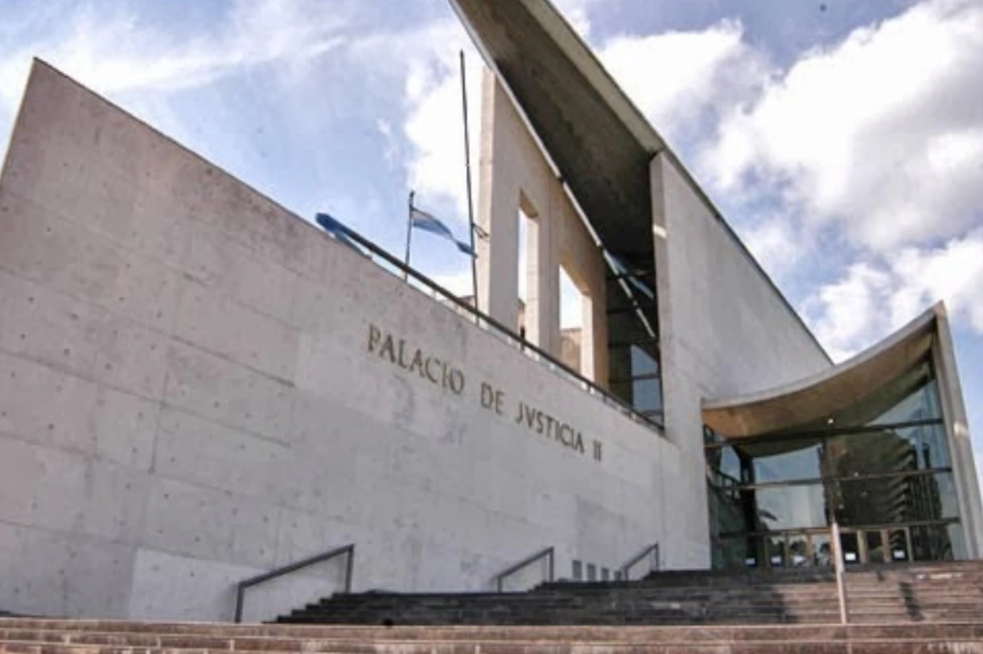 Escándalo en la Caja de Ingeniería: Gavier frena el recambio por presunta corrupción