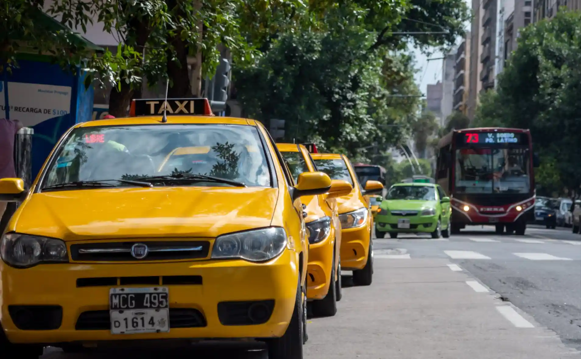 El Concejo Deliberante de Córdoba busca flexibilizar el sistema de taxis y remises de la ciudad capital.