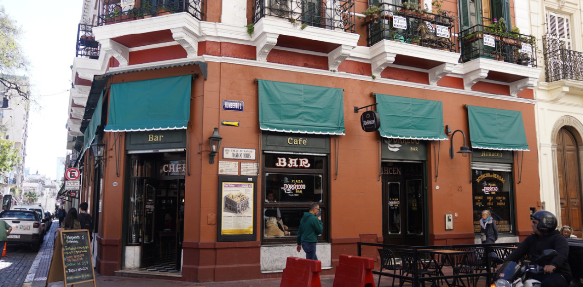 Bar Plaza Dorrego
