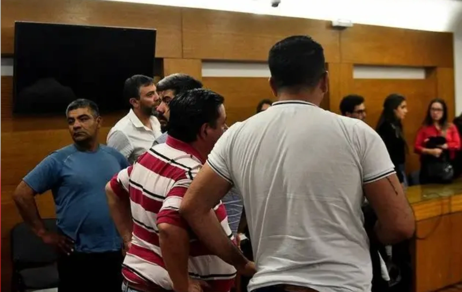 Cinco de los seis condenados por la horrorosa matanza de 211 perros que gestionó la gestion kirchnerista de Facchin.