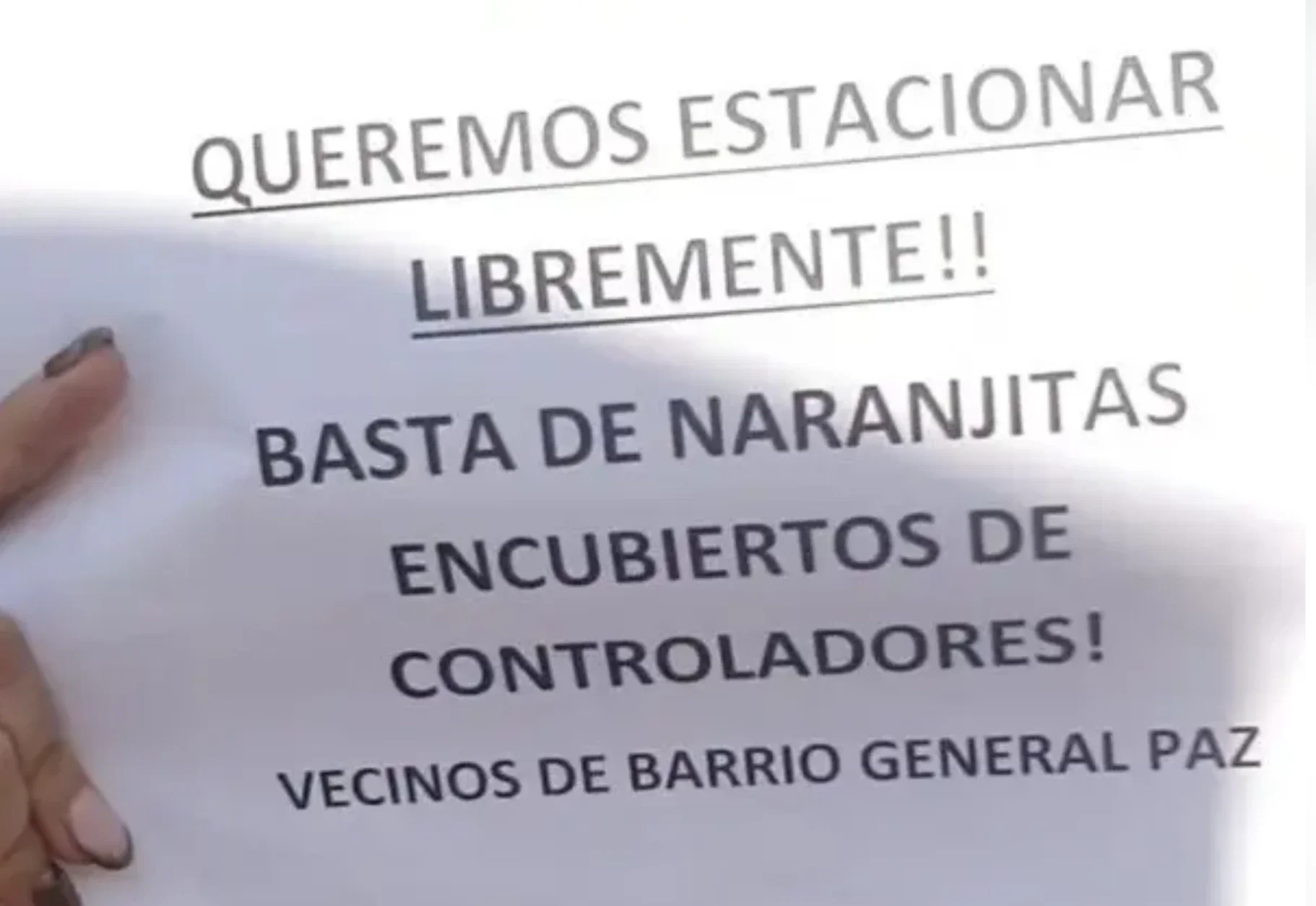 Los comerciantes damnificados organizarán nuevas asambleas vecinales permanentes para exigir que el intendente dé marcha atrás con la medida tarifaria.