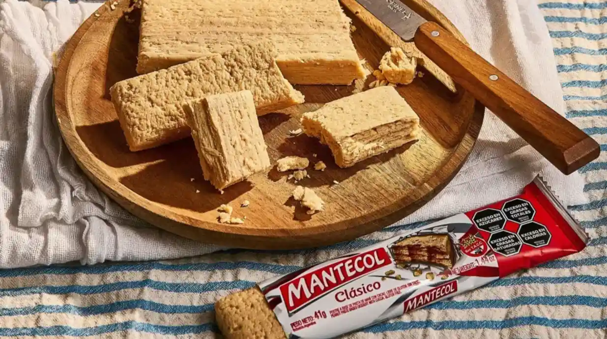 La empresa Georgalos concretó el envío del primer cargamento del emblemático postre de maní a la ciudad de Daca.