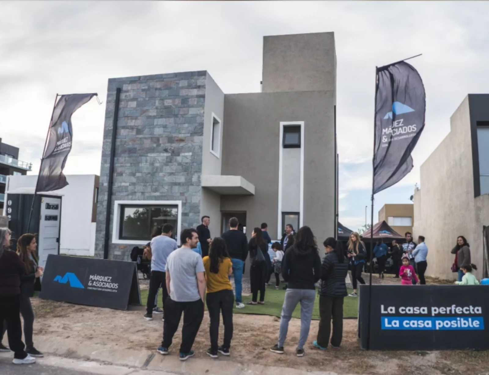 La causa se inició a partir de denuncias presentadas a comienzos de 2025 por presuntas estafas vinculadas con la desarrollista