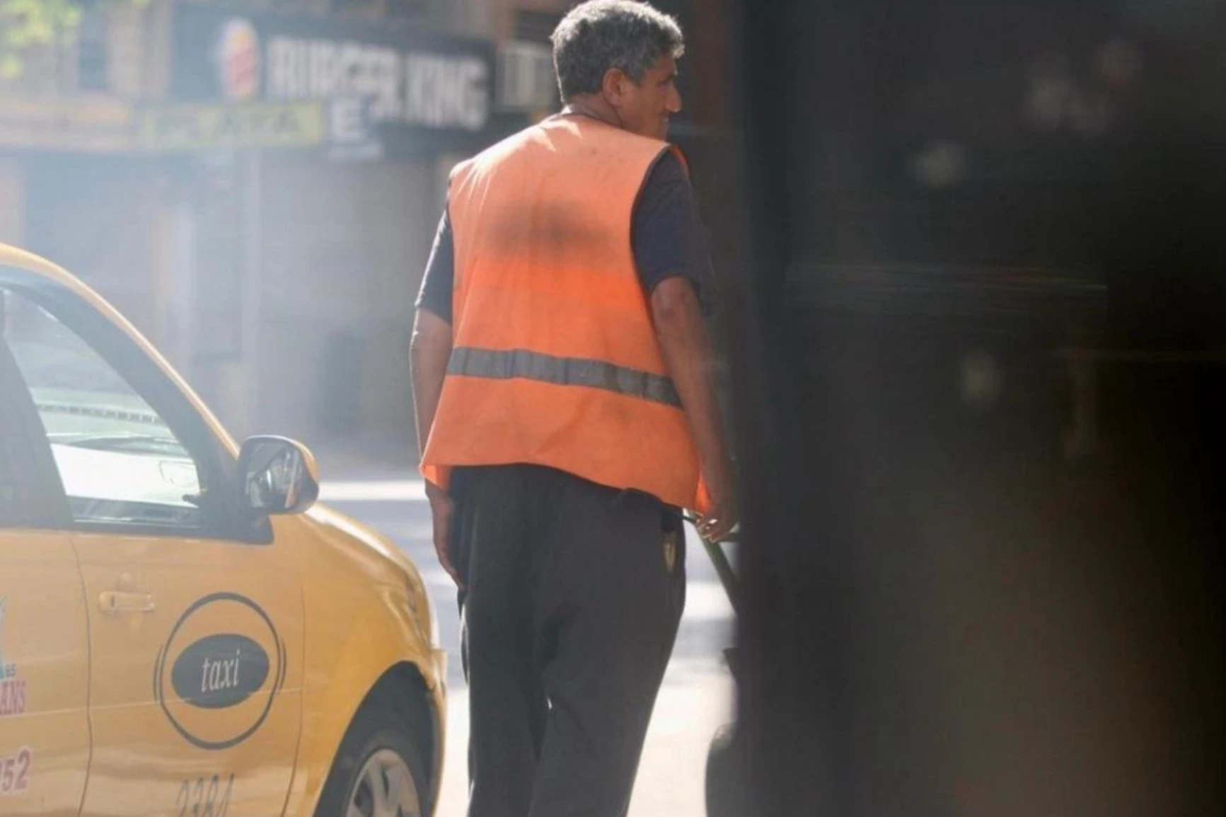 Naranjitas: la trampa de la "legalización" para cooperativas insolventes y extorsivas