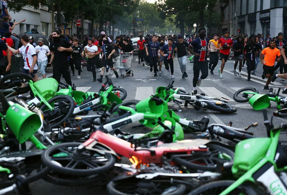 Disturbios en París