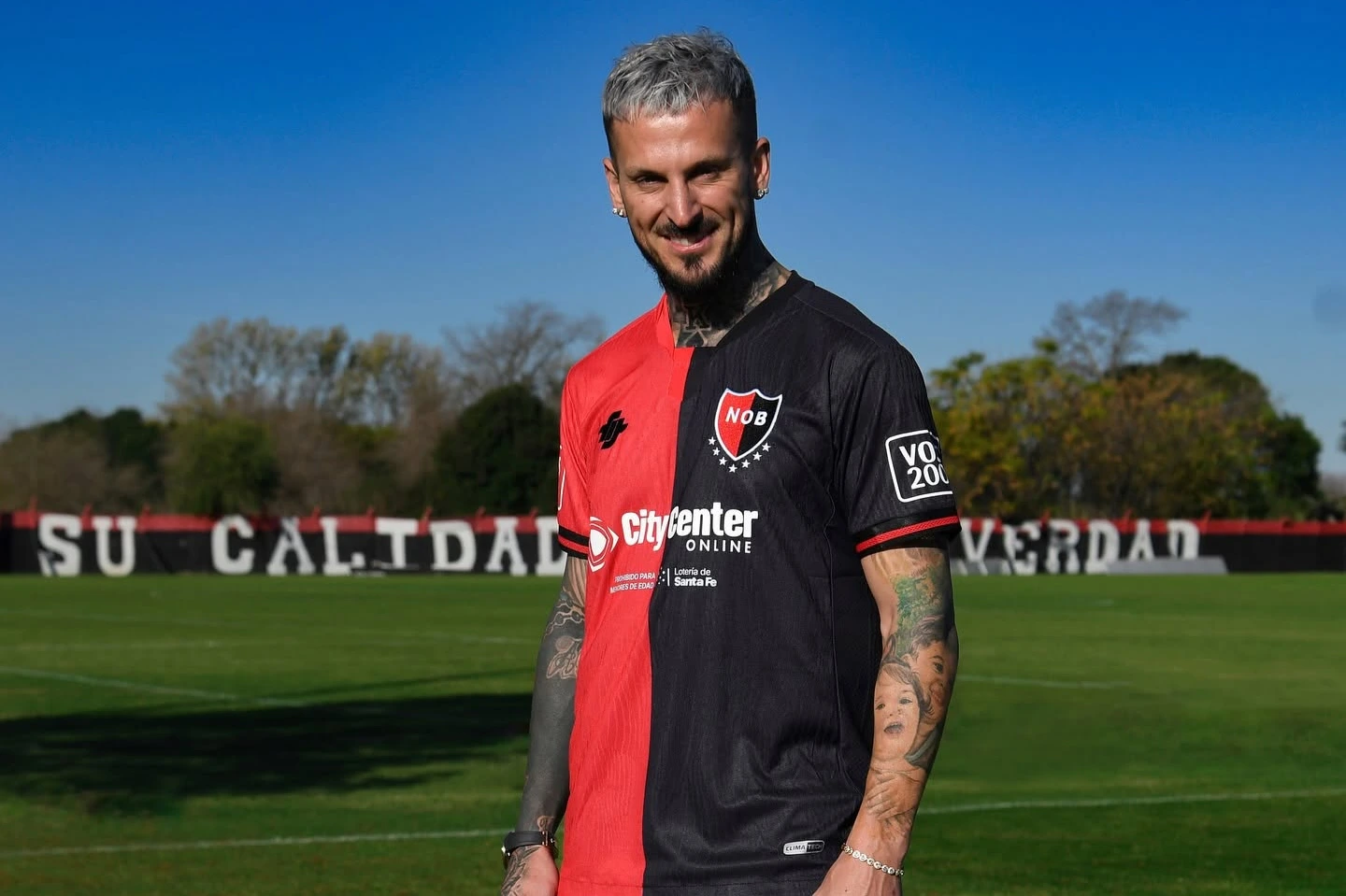 Darío Benedetto demandó a Newell's por una cuantiosa deuda: ¿Cuánto pide?