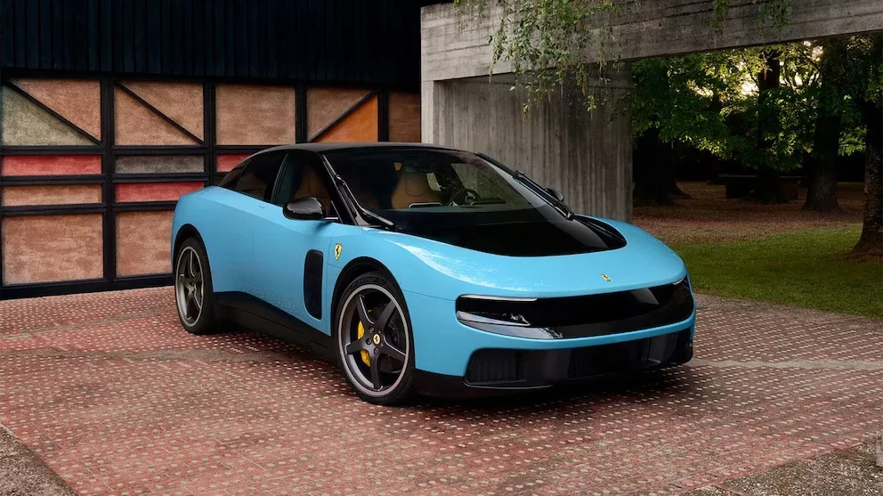 El Ferrari Luce