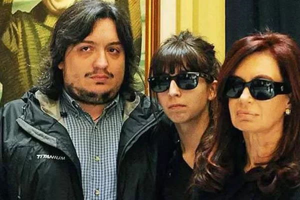 Cristina, Máximo and Florencia Kirchner in mourning.