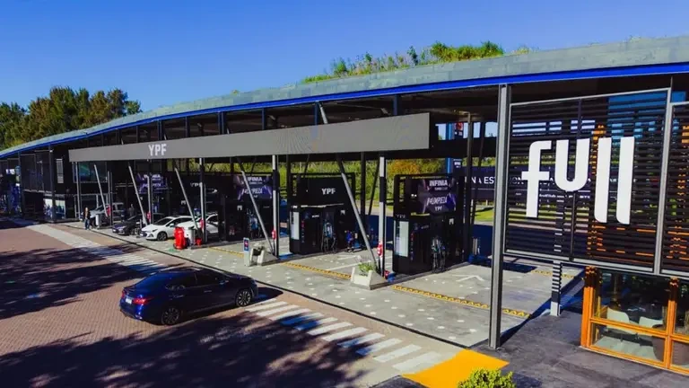 Estación de servicio de YPF