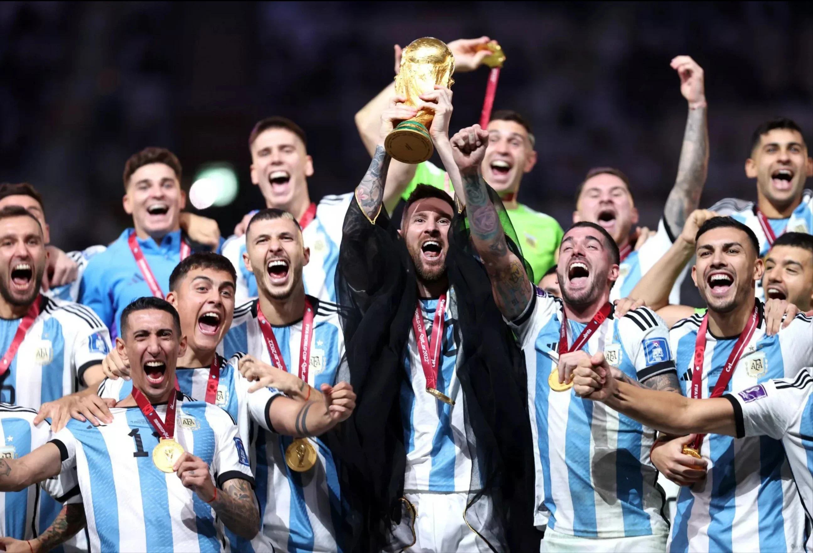 Según Scaloni, los campeones del mundo que jugarán el Mundial 2026 están por su vigencia y nivel