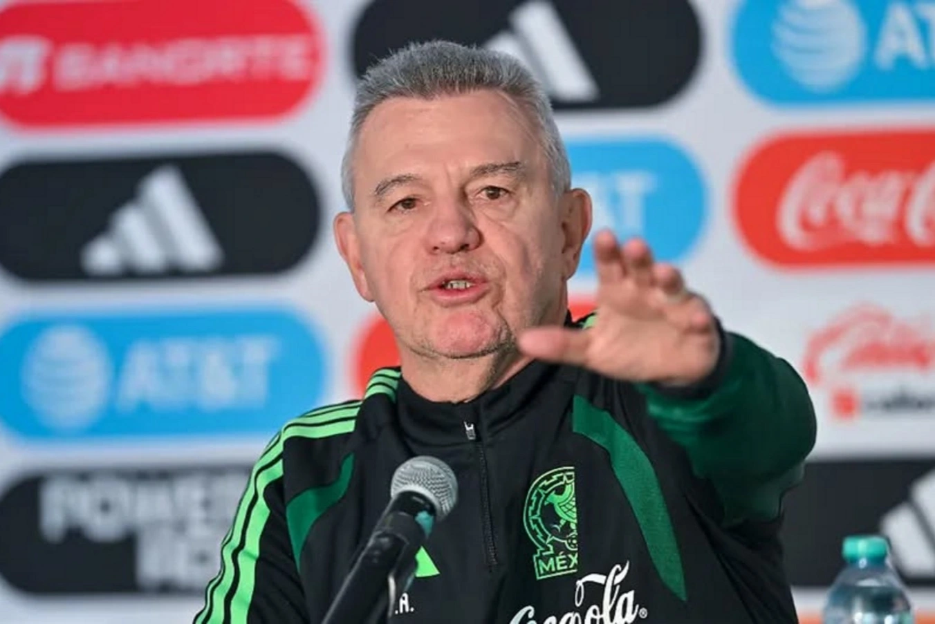 Chaos in the Mexican national team: the coach gave his players an ultimatum and sparked conflict with Mexican clubs