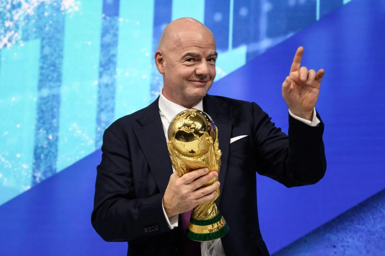 Infantino quiere abrir los torneos organizados por la FIFA a inversores privados