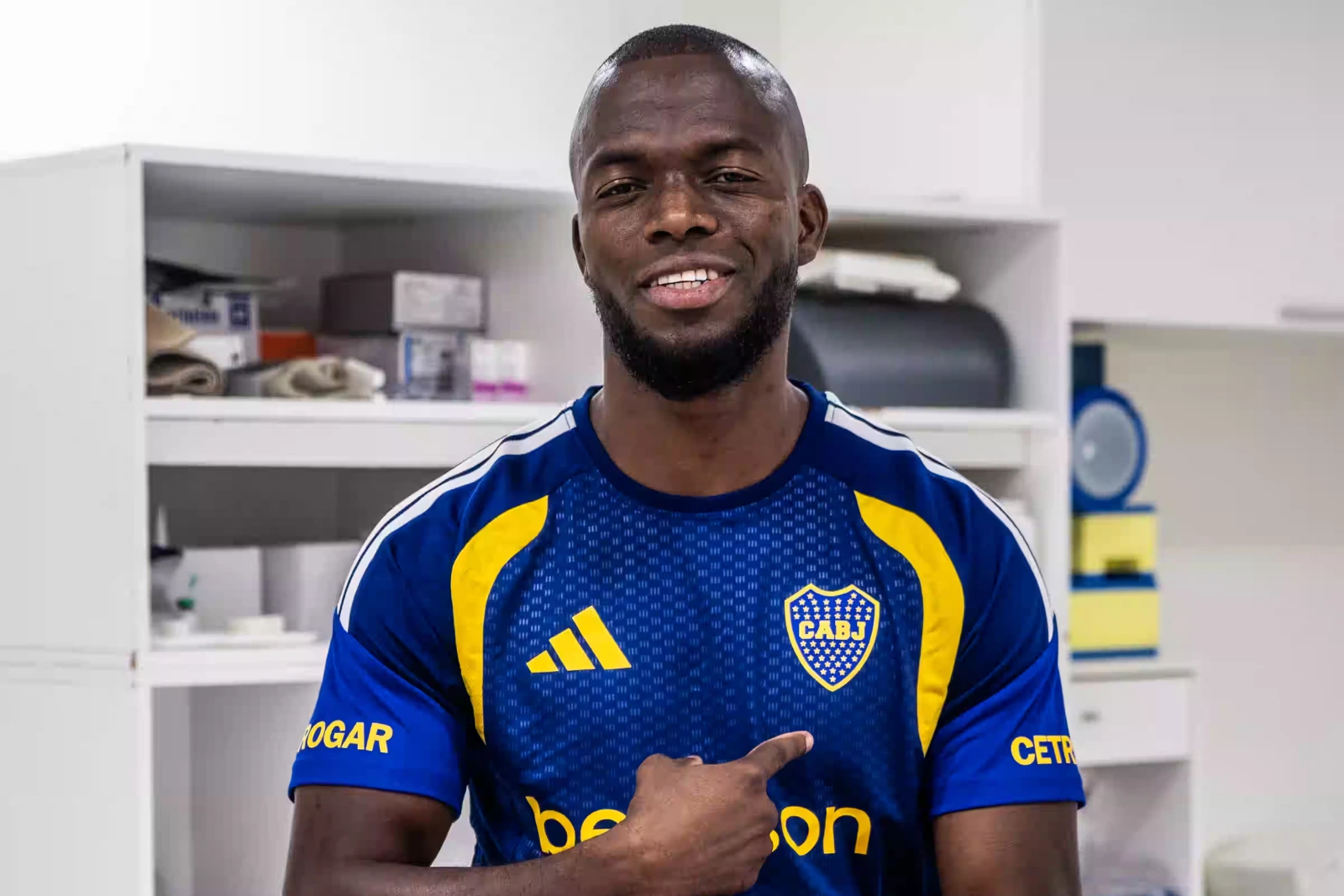 Boca officially signed Enner Valencia: he signed until the end of 2027 and is already preparing for his debut