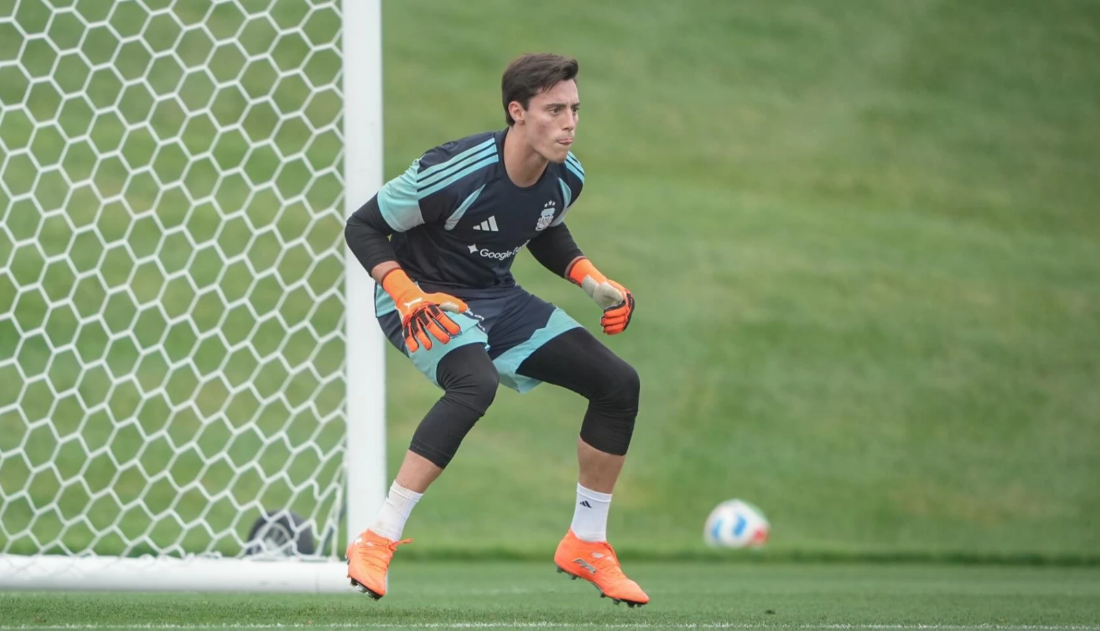Bonano ve a Beltrán como arquero de la Selección Argentina en el futuro