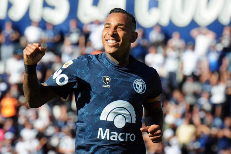 Sebastián Villa no descartó volver a Boca: 'Riquelme me puede llamar, no le cierro las puertas a nadie'