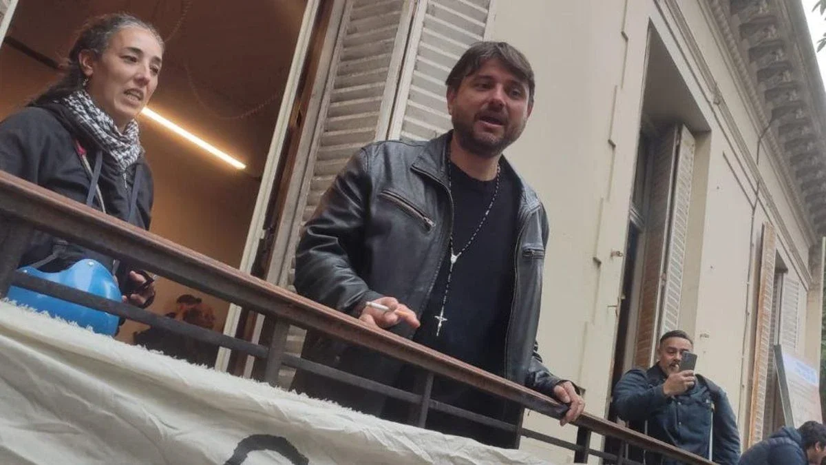 Juan Grabois en la toma.