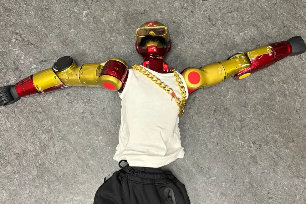 Alemania: Investigan a un robot por acosar sexualmente a una adolescente de 16 años