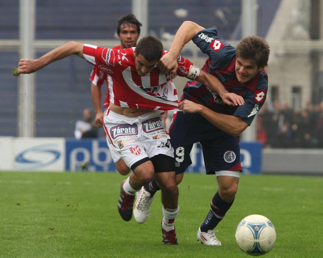 Las promociones estuvieron en el fútbol argentino entre las temporadas 1999/2000 y 2011/12