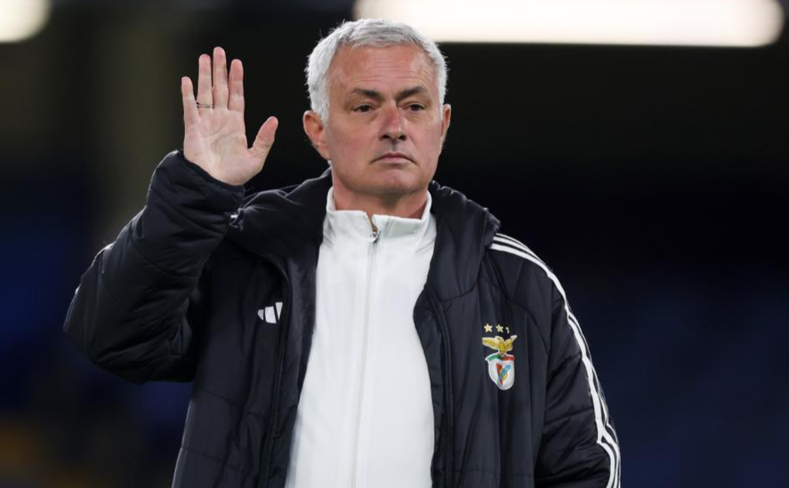 Mourinho currently has a current contract with Benfica until mid-2027
