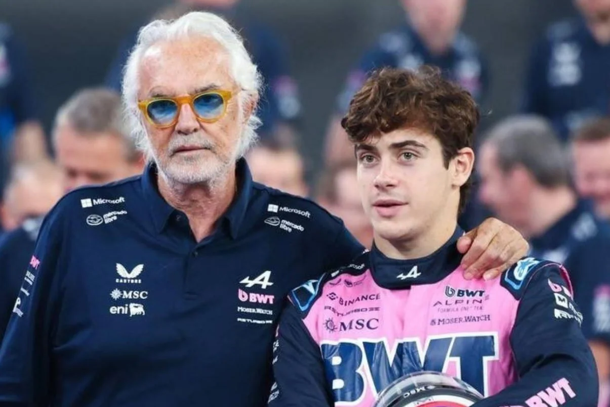 Flavio Briatore llenó de elogios a Franco Colapinto: 'Tiene el talento para ser uno de los mejores pilotos'
