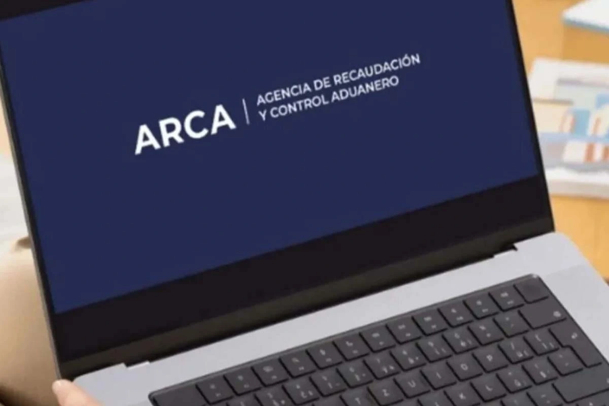 Cómo funciona la estafa que suplanta a ARCA