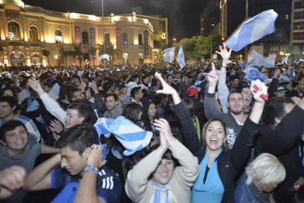Selección: Córdoba se prepara para eventuales festejos y habrá "tolerancia cero"