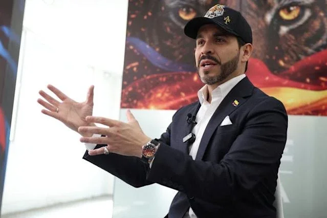 Las críticas de Petro vienen tras un pre-acuerdo realizado entre Daniel Noboa y el candidato presidencial Abelardo de la Espriella