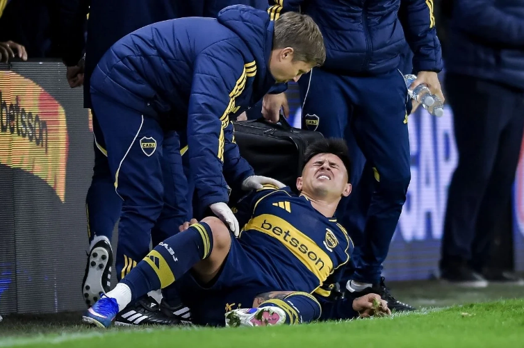 Malas noticias en Boca: Adam Bareiro estará varias semanas afuera por lesión