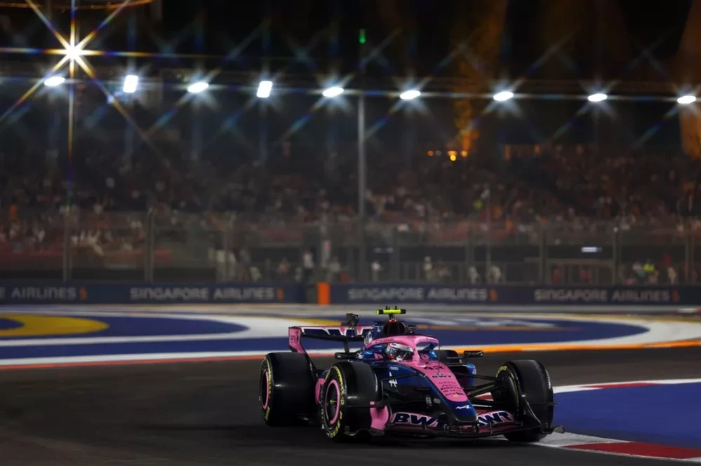 Franco Colapinto abandonó la Sprint del GP de Singapur 2026 por un problema de software
