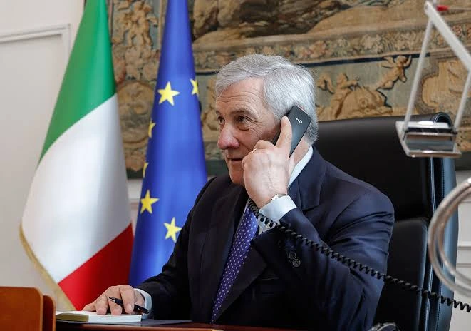 El gobierno de Italia considera cerrar temporalmente el Espacio Schengen con España debido a la invasión musulmana de marroquíes en Ceuta