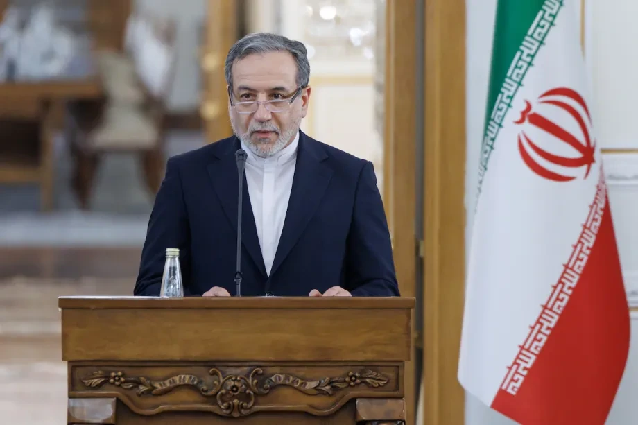 The Iranian regime assured that any eventual agreement reached with the United States would not mean the definitive reopening of the Strait of Hormuz