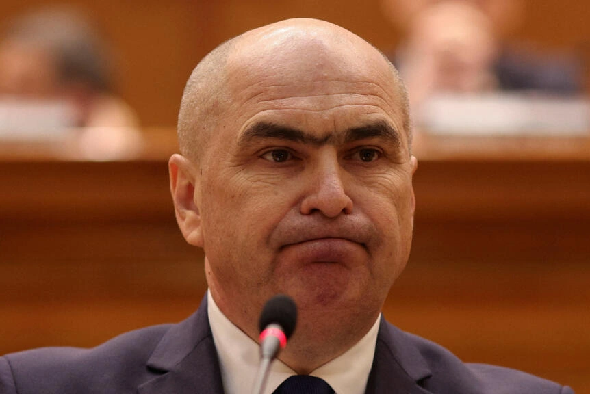 El parlamento de Rumanía destituyó al primer ministro y desató una fuerte crisis política