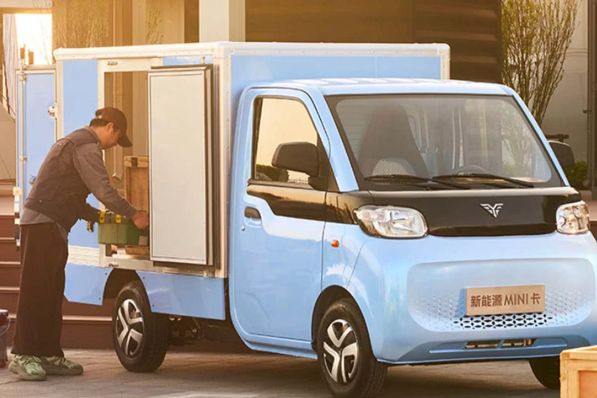 Rino: el utilitario eléctrico que llega en versión Pick-up y Van