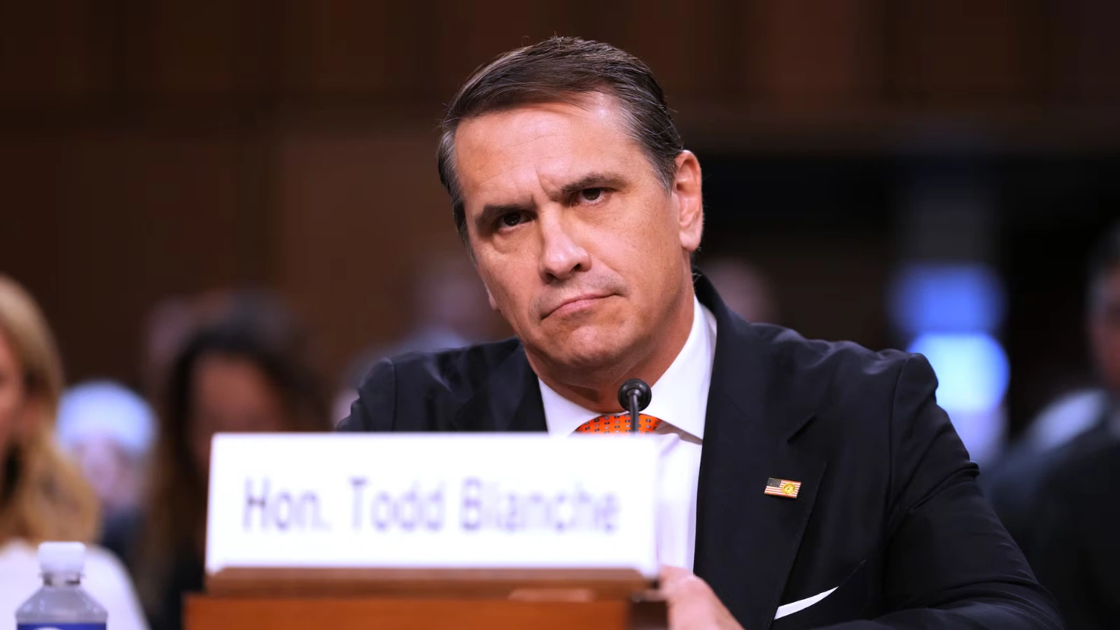 El Departamento de Justicia de los Estados Unidos investiga varios casos de fraude electoral cometidos por inmigrantes 