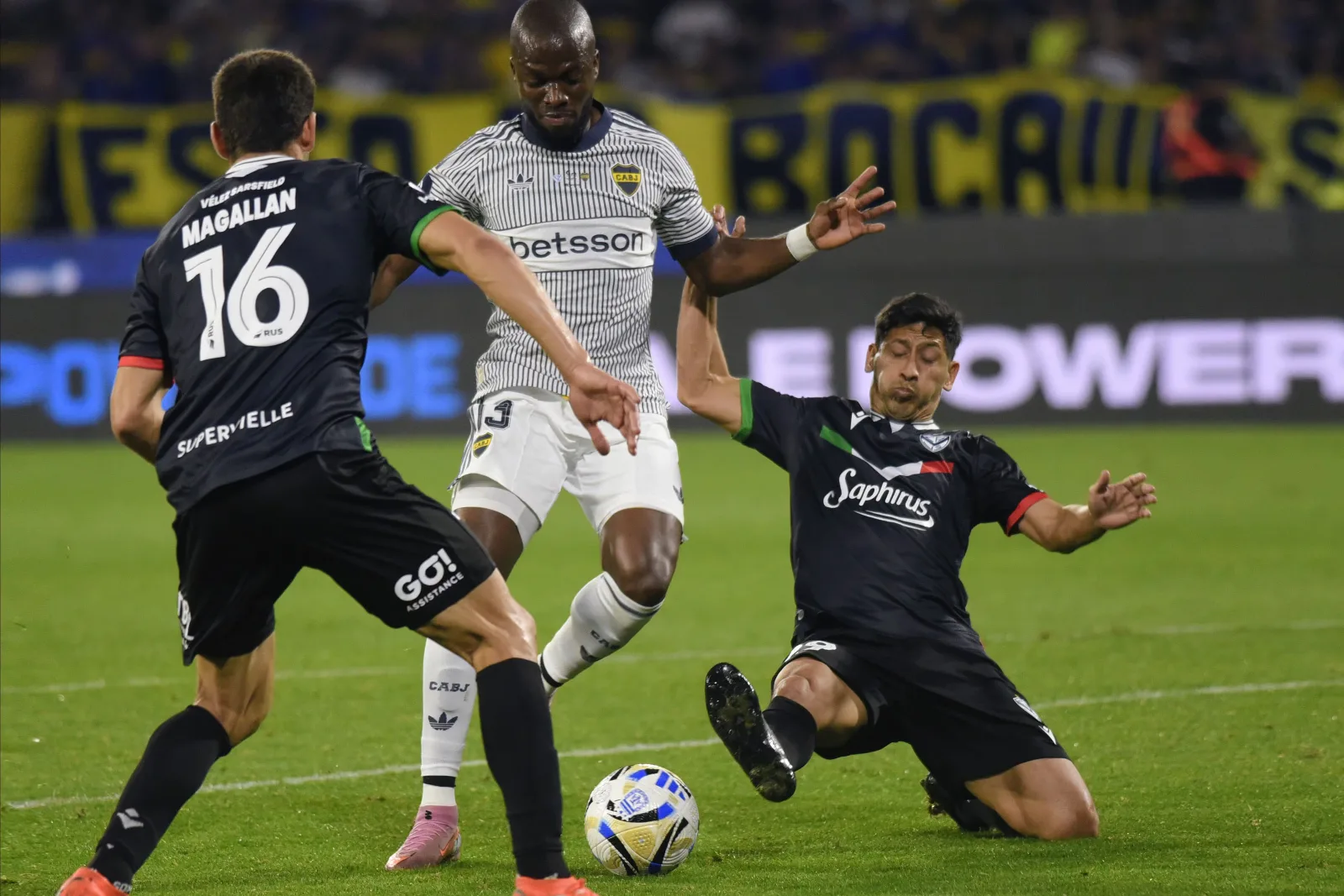 La AFA desestimó el reclamo de Vélez, confirmó el resultado y Boca Juniors sigue en la Copa Argentina