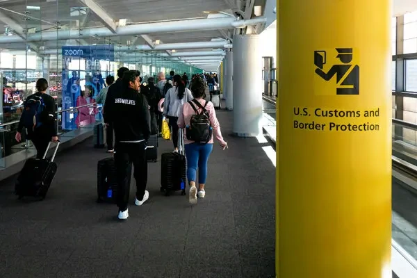 El gobierno estadounidense busca llevar a cabo una eficiente política de control migratorio 
