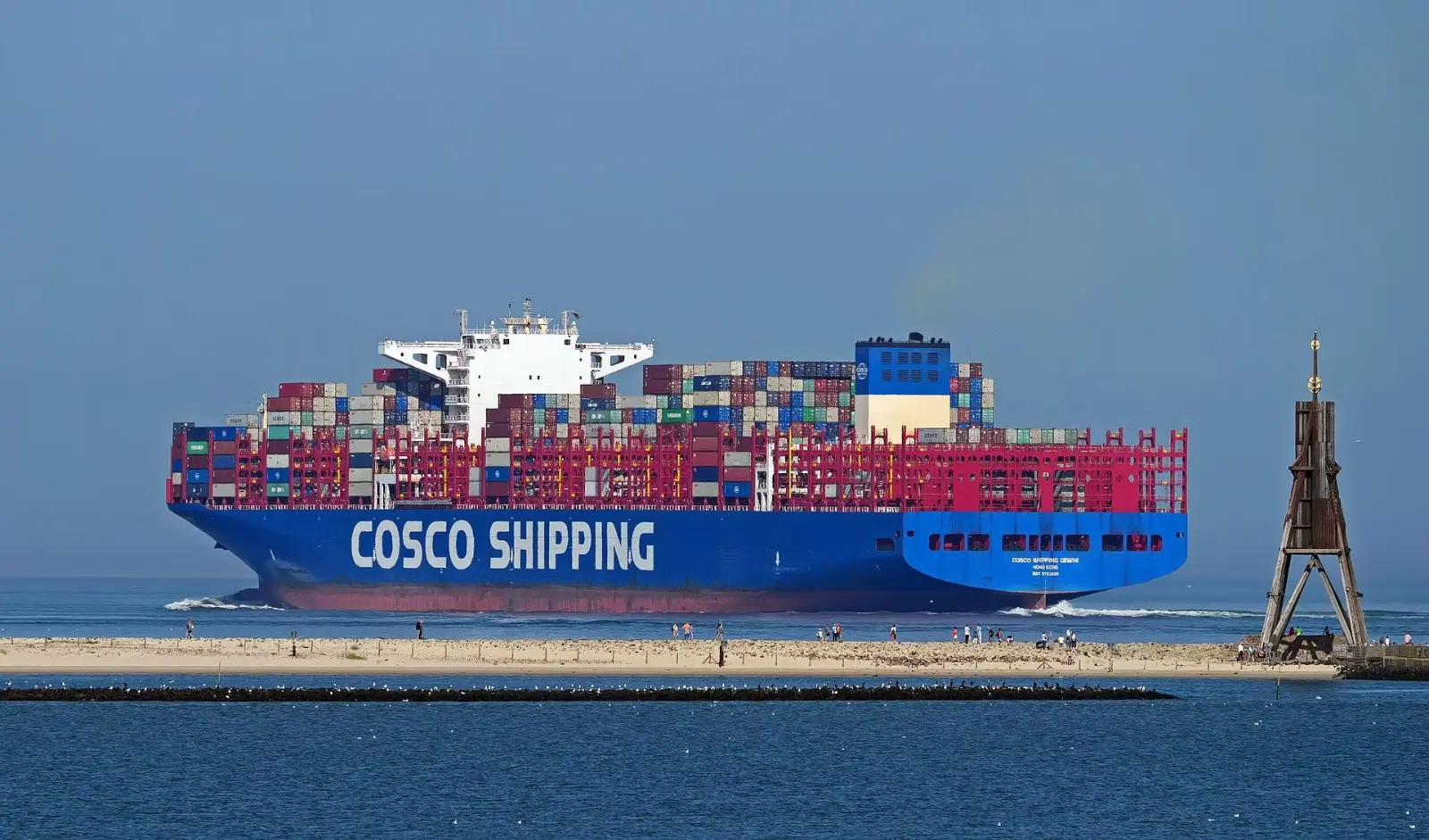 A U.S. report placed the European Union among 40 economies linked to an international transshipment network used to divert Chinese manufactured goods