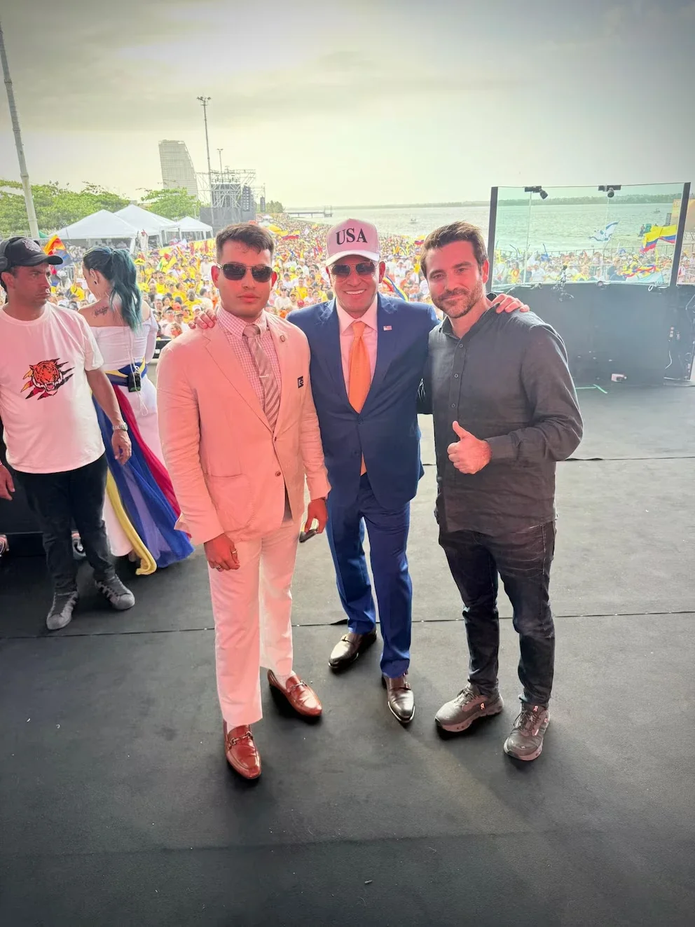 Newlin, Negré y DePew.