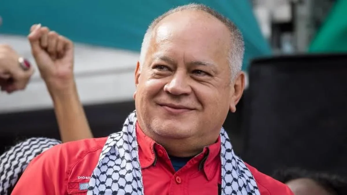 Diosdado Cabello confirmó el despliegue de la totalidad de los servicios de emergencia para tareas de búsqueda e identificación de víctimas