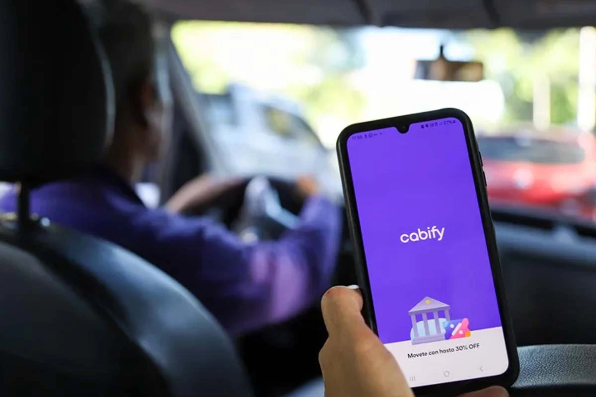 En Cabify el beneficio funciona los sábados con un 20% de ahorro