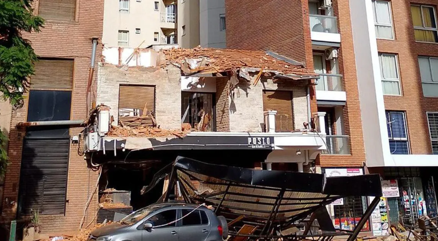 El desprendimiento terminó con la vida de Ramiro Alaniz Cortés, quien falleció por asfixia al quedar atrapado entre los escombros