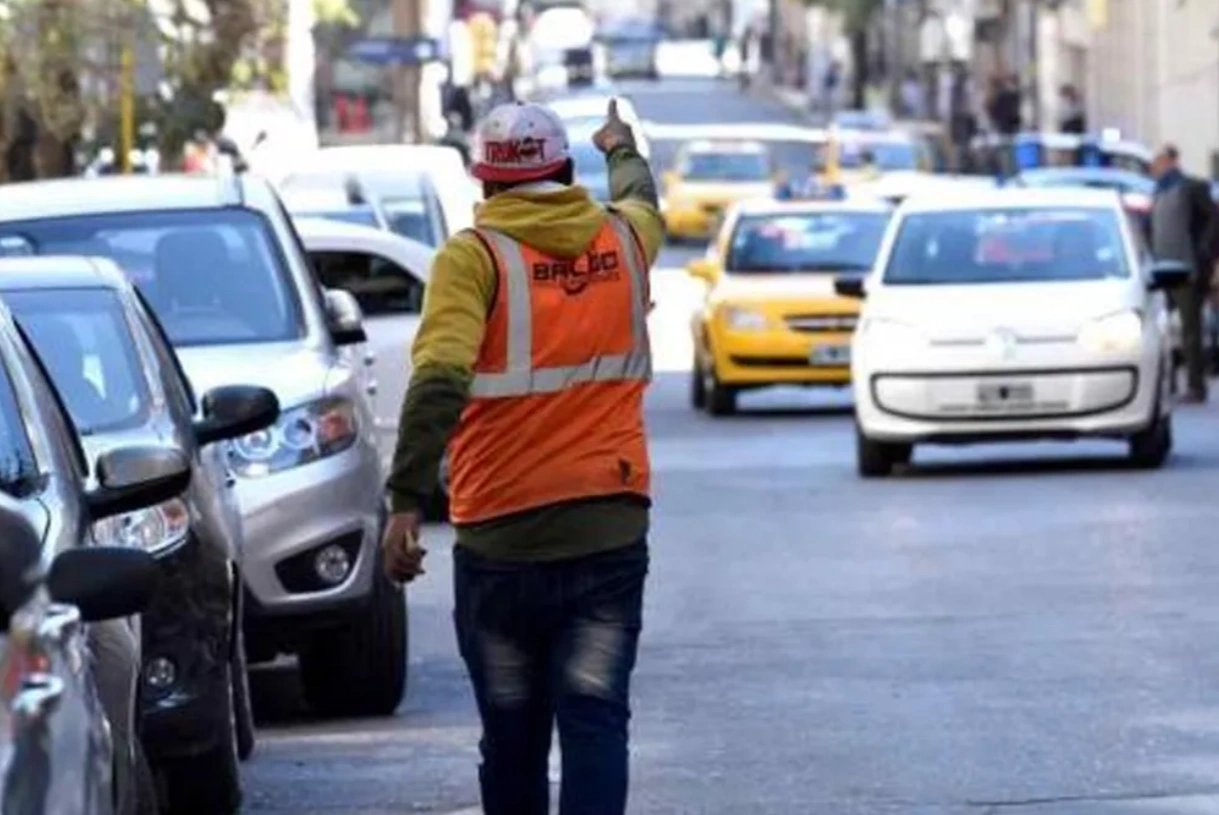 Córdoba Capital premiará a los naranjitas: Passerini planea convertirlos en nuevos agentes de control