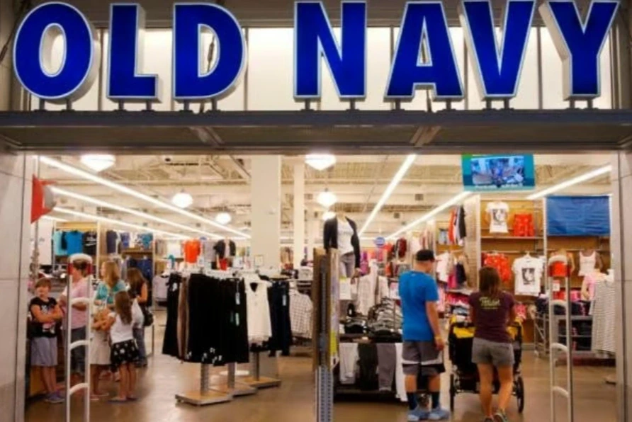 Giro en el consumo en Córdoba: marcas globales de ropa llegan al mercado con precios bajos