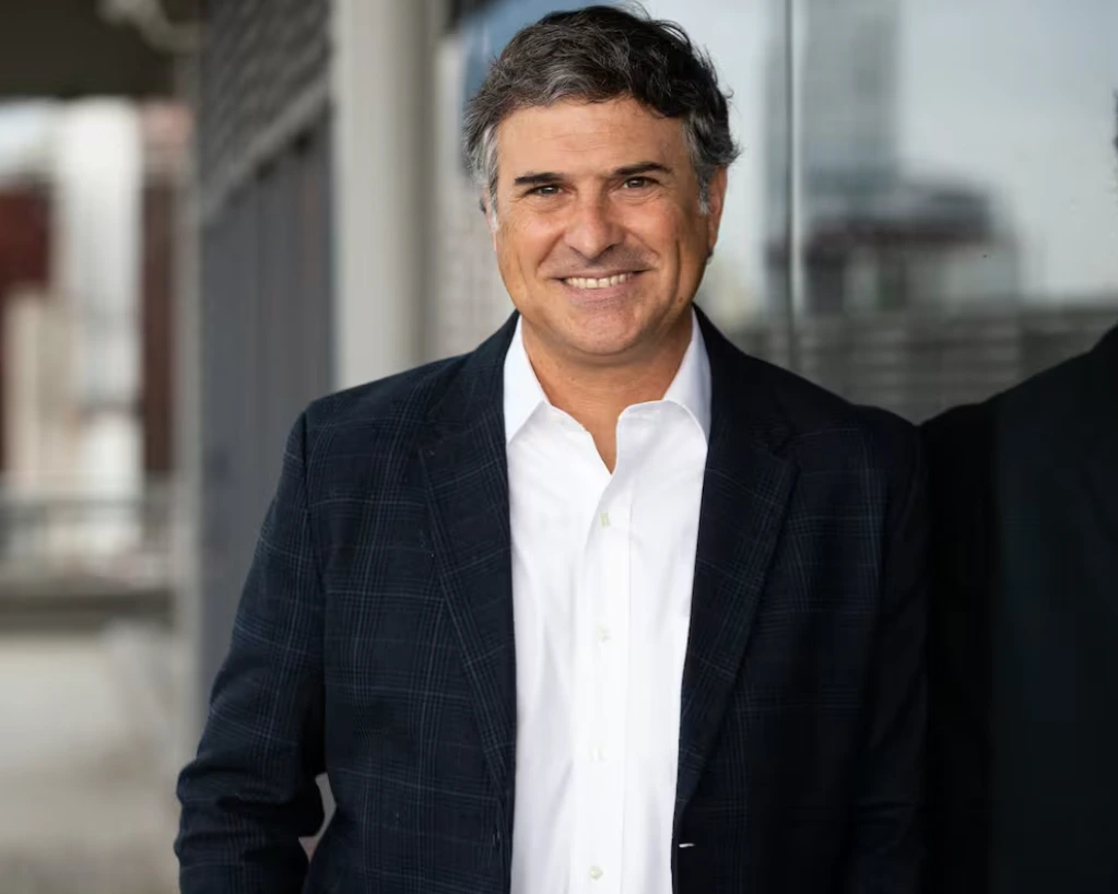 Old Navy es liderada actualmente por un ejecutivo argentino: Horacio Barbeito