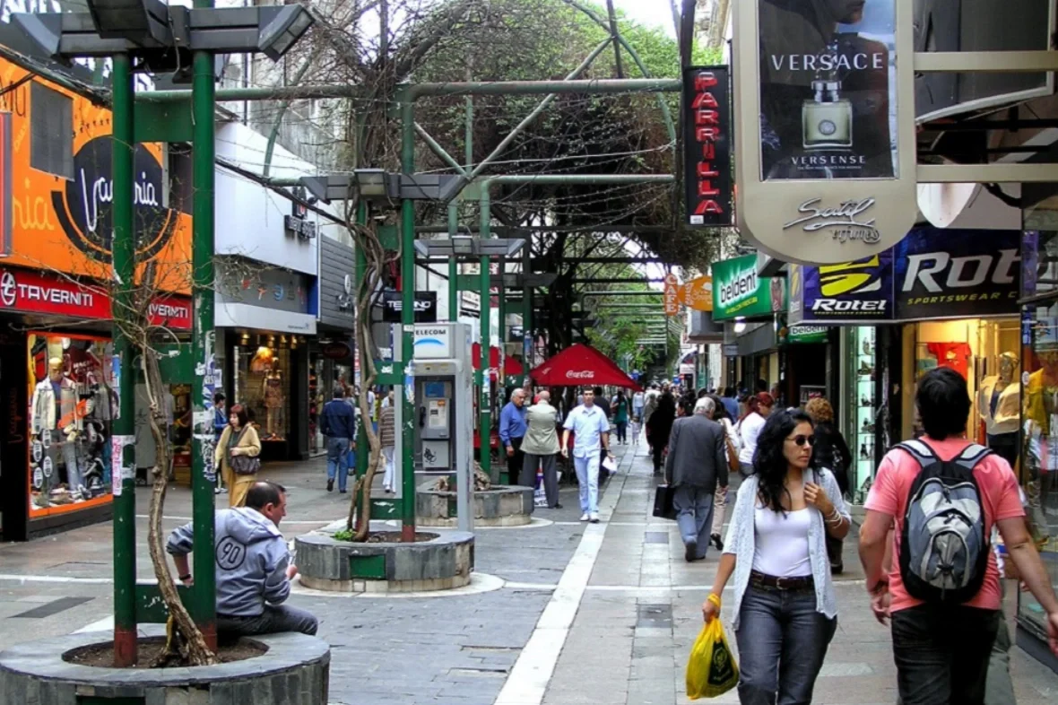 Los negocios del centro de Córdoba extenderán su jornada habitual por el Día del Padre